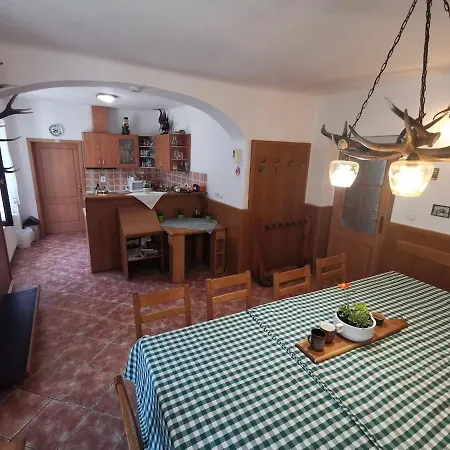 Myslivecká Bukovina Podboransky Rohozec