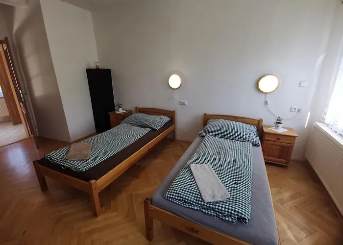 Myslivecka Bukovina 度假居 Podboransky Rohozec